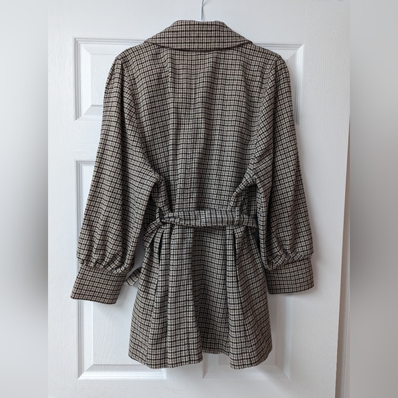 Women's jacket - Picture 2 of 2